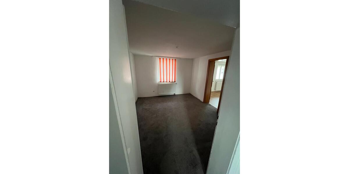 Einfamilienhaus Berkatal - 5 Zimmer, 135 m&sup2;, 750&euro; | Angebot:25344029