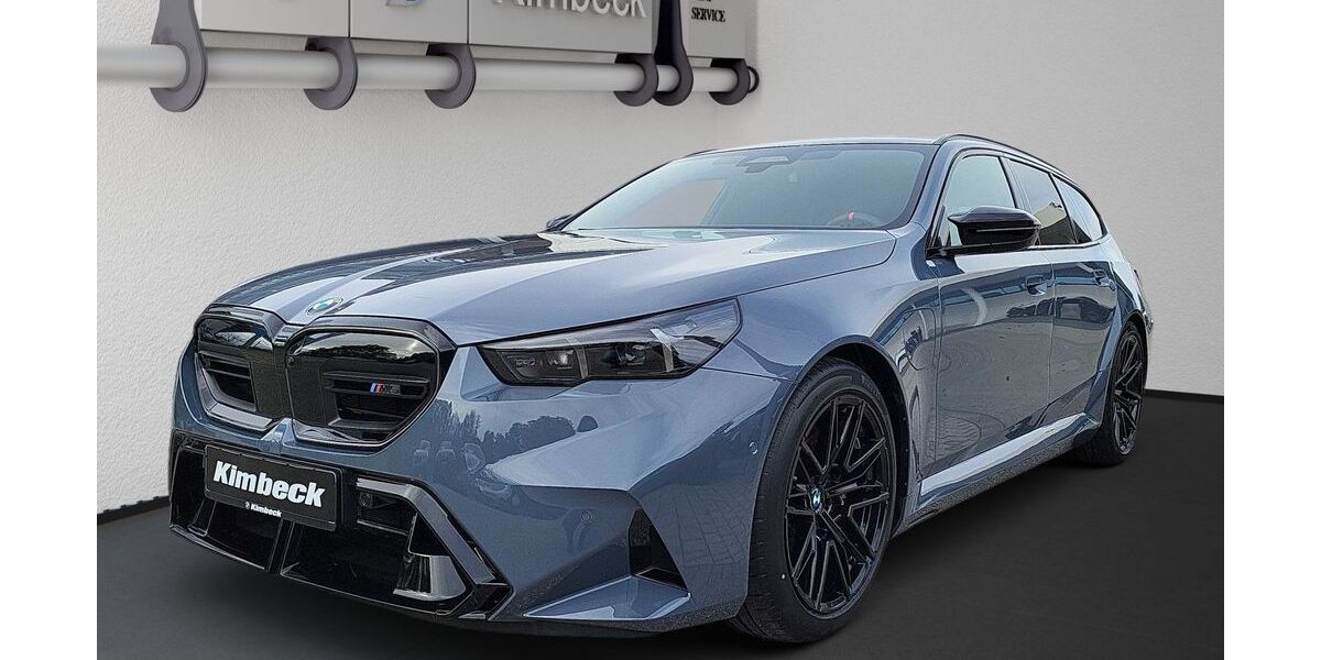 BMW M5 7.900 km 136.880 &euro; Eggenfelden 84307