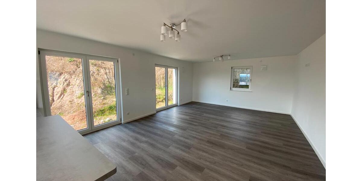 Einfamilienhaus Freihung - 5 Zimmer, 137 m&sup2;, 450.000&euro; | Angebot:26220945
