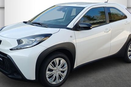 Toyota Aygo (X) 1.400 km 15.990 &euro; Eisenach 99817