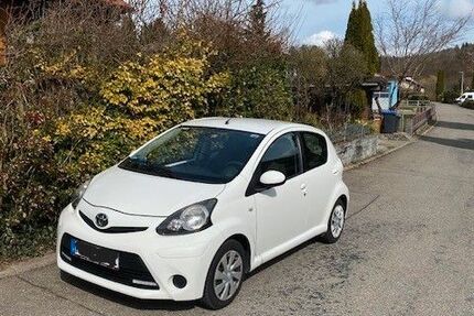 Toyota Aygo (X) 164.400 km 3.100 &euro; Öhningen 78337