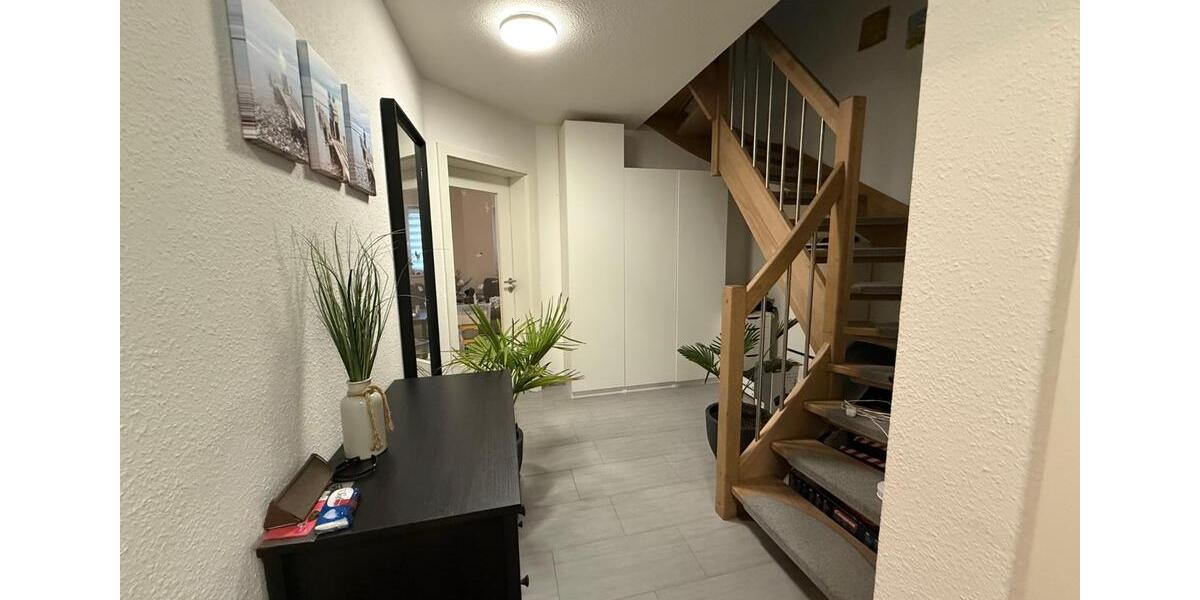 Vier (4) - Zimmer Reihenmittelhaus Niedrigenergie 4 zimmer