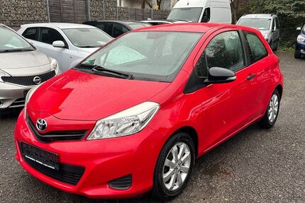 Toyota Yaris 160.900 km 3.950 € Höchberg 97204