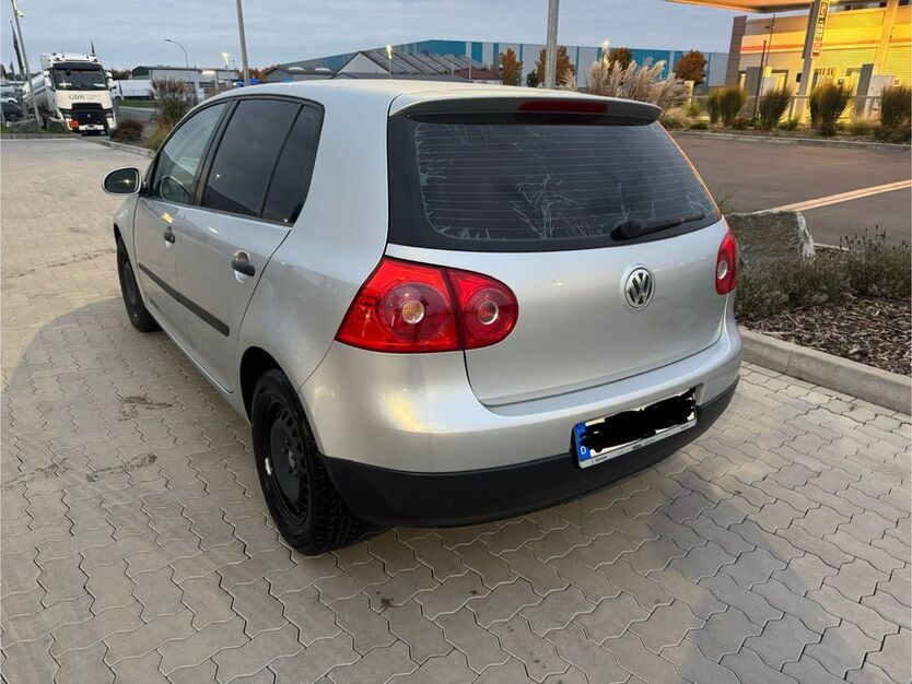 VW Golf 132.000 km 2.399 € Fernwald 35463