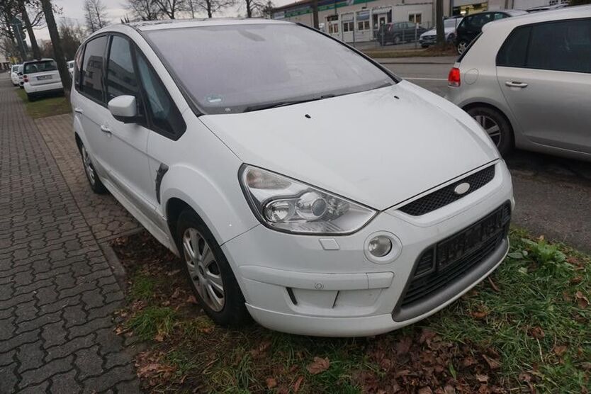S-Max