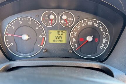 Ford Fiesta 185.500 km 2.500 &euro; Rothenbach 56459