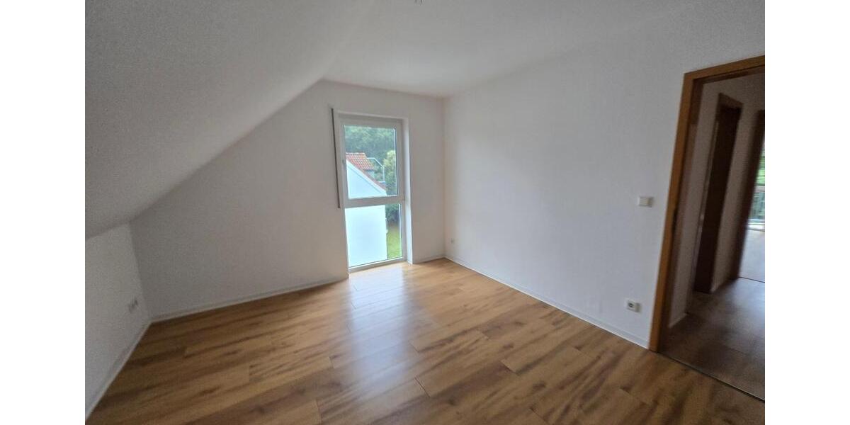 Dachgeschoßwohnung Neukloster - 3 Zimmer, 67 m&sup2;, 649&euro; | Angebot:25641407