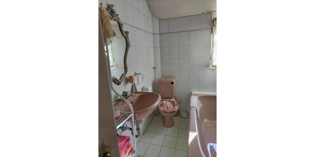 Einfamilienhaus Schnaittach - 8 Zimmer, 146 m&sup2;, 449.000&euro; | Angebot:26935897