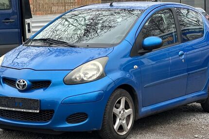 Toyota Aygo (X) 163.000 km 2.250 &euro; Darmstadt 64293