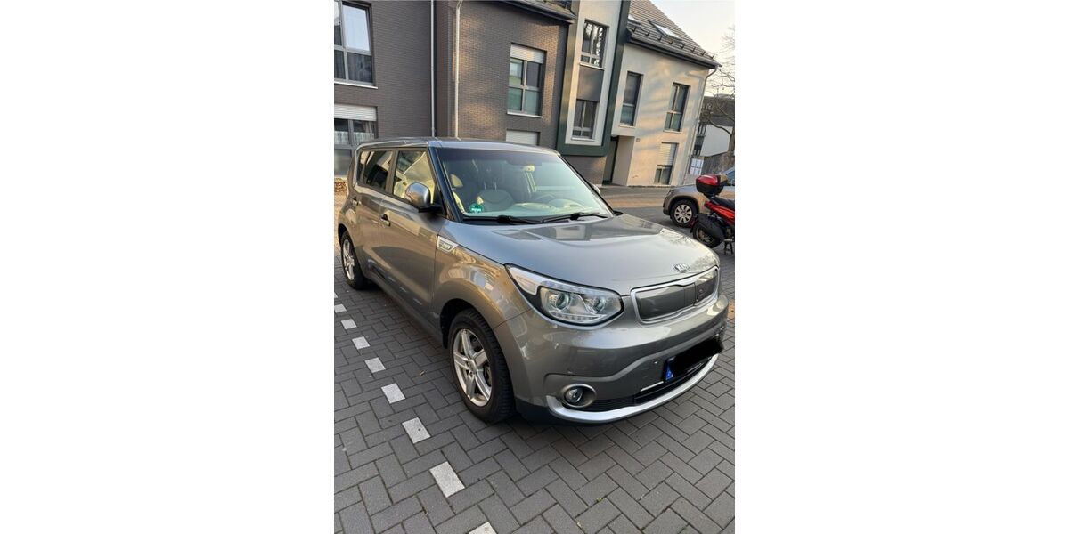 Kia Soul 29.500 km 12.000 &euro; Solingen 42697