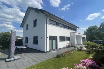 Haus Bernsdorf Großgrabe - 6 Zimmer, 170 m&sup2;, 599.000&euro; | Angebot:26346991