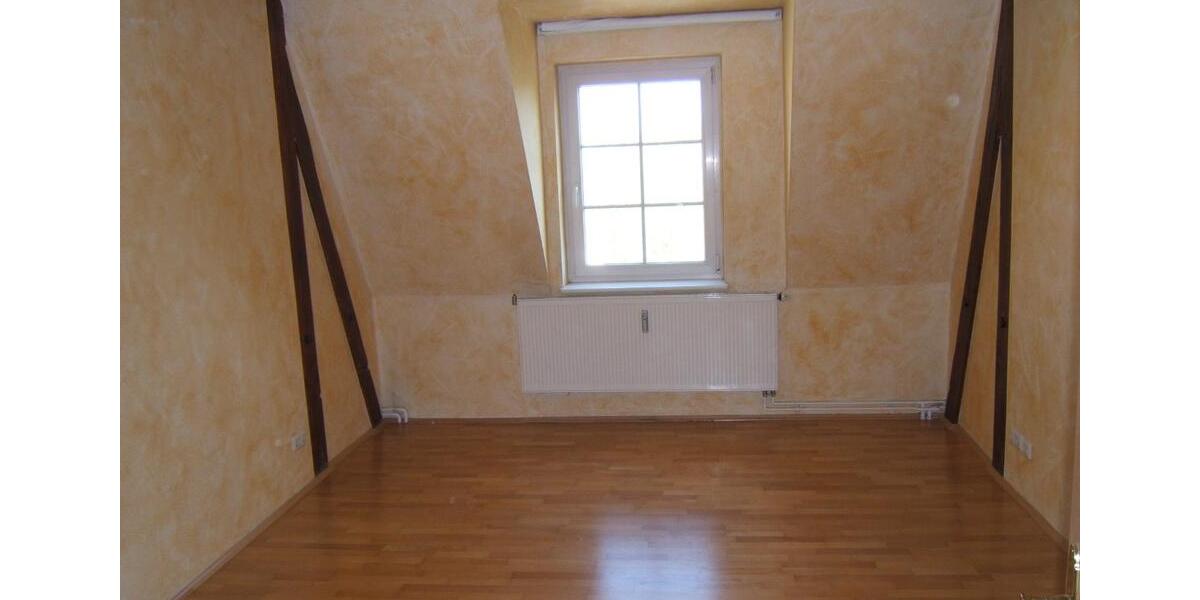 4 Raum Wohnung Dachgeschoßwohnung Altbau Cottbus 4 zimmer