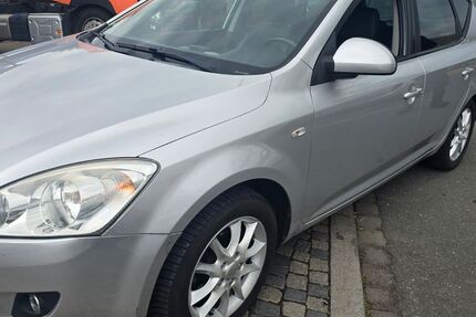 Kia ceed / Ceed 200.000 km 2.100 € Nürnberg 90431
