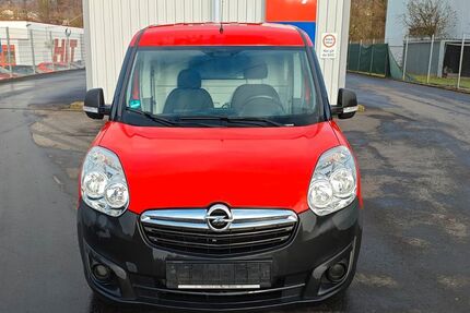 Opel Combo 94.000 km 8.900 &euro; Büdingen 63654
