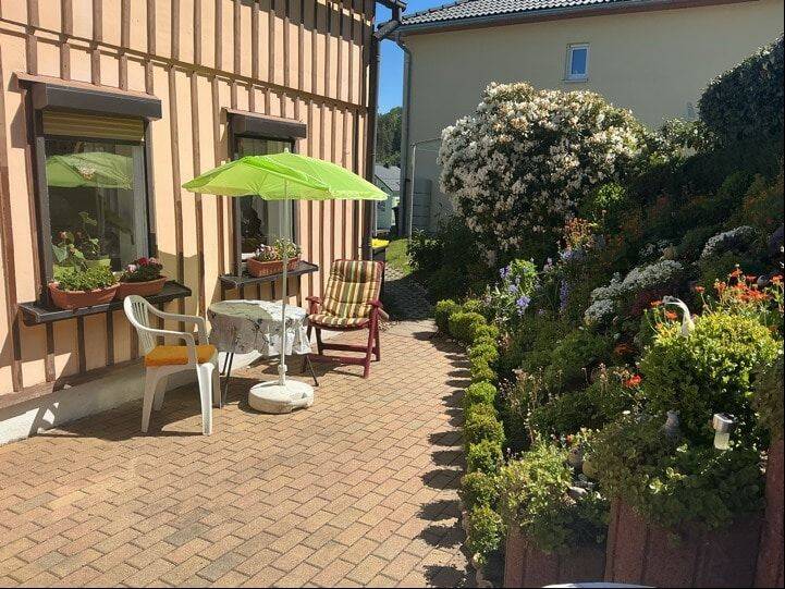 Einfamilienhaus Klingenthal - 4 Zimmer, 74 m&sup2;, 61.000&euro; | Angebot:26816194