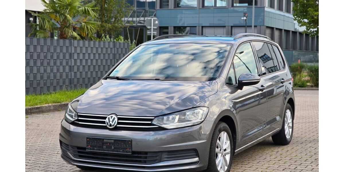 VW Touran 115.000 km 15.990 &euro; Heidelberg 69124