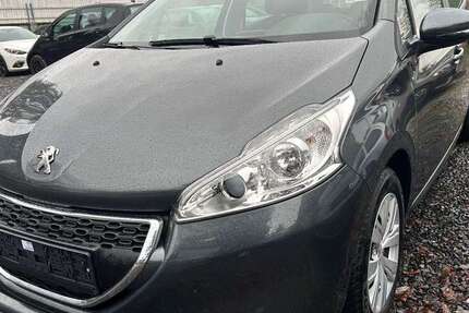 Peugeot 208 73.500 km 6.499 &euro; Kaarst 41564