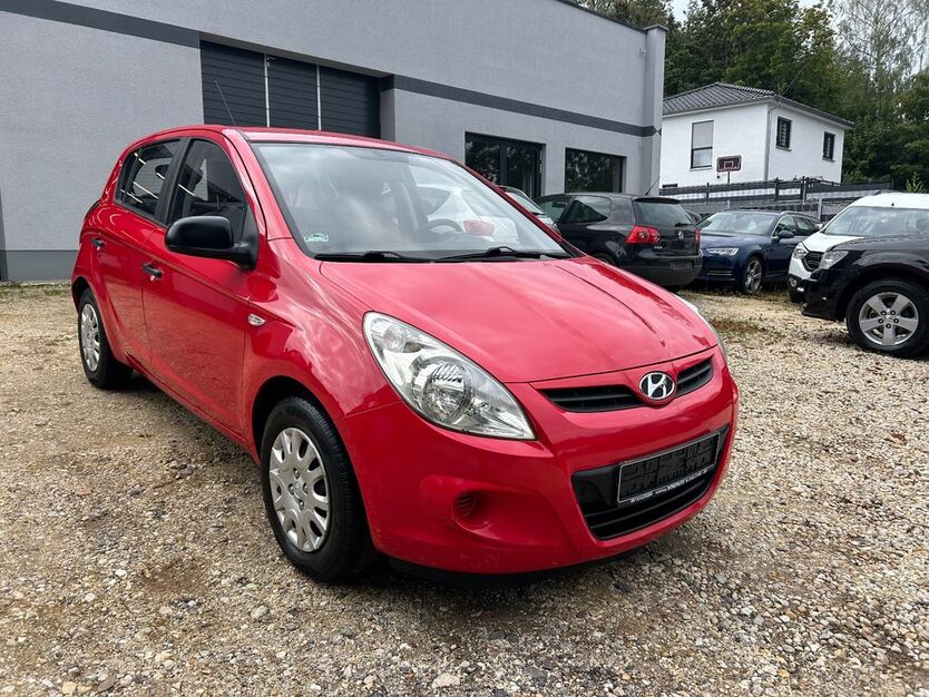 Hyundai i20 132.600 km 3.490 € Chemnitz 09114