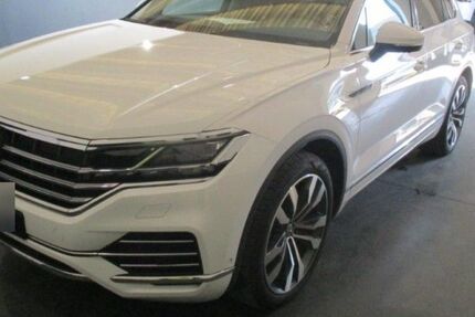 VW Touareg 59.950 km 44.970 &euro; Helmstedt 38350
