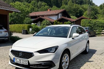 Seat Leon 120.000 km 17.900 &euro; Waging am See 83329