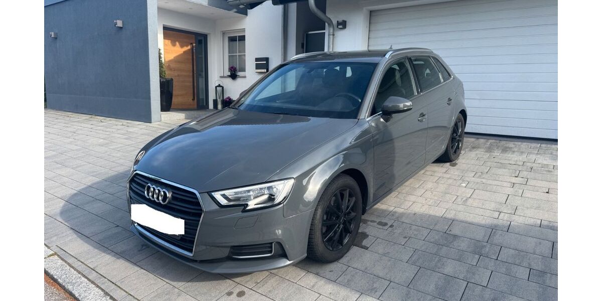 Audi A3 97.000 km 12.700 &euro; Salzweg 94121
