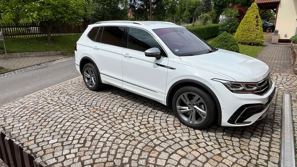VW Tiguan Allspace 52.600 km 35.000 &euro; Wünschendorf 07570