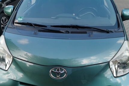 Toyota IQ 101.000 km 3.800 &euro; Hamburg 22083