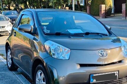 Toyota IQ 45.700 km 7.950 € Hamburg 22149