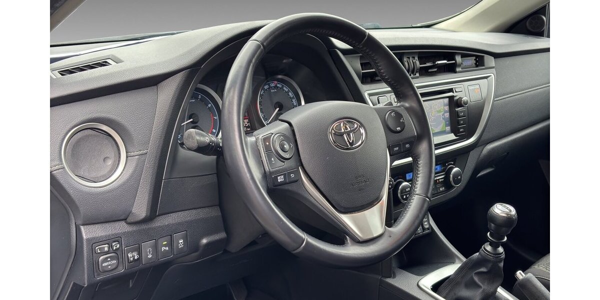 Toyota Auris Touring Sports Edition Klima Navi Kamera 132.068 km 8.600 &euro; Wuppertal 42327