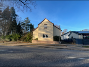 Geräumiges Einfamilienhaus - optional mit weiterem Bauland 6 zimmer