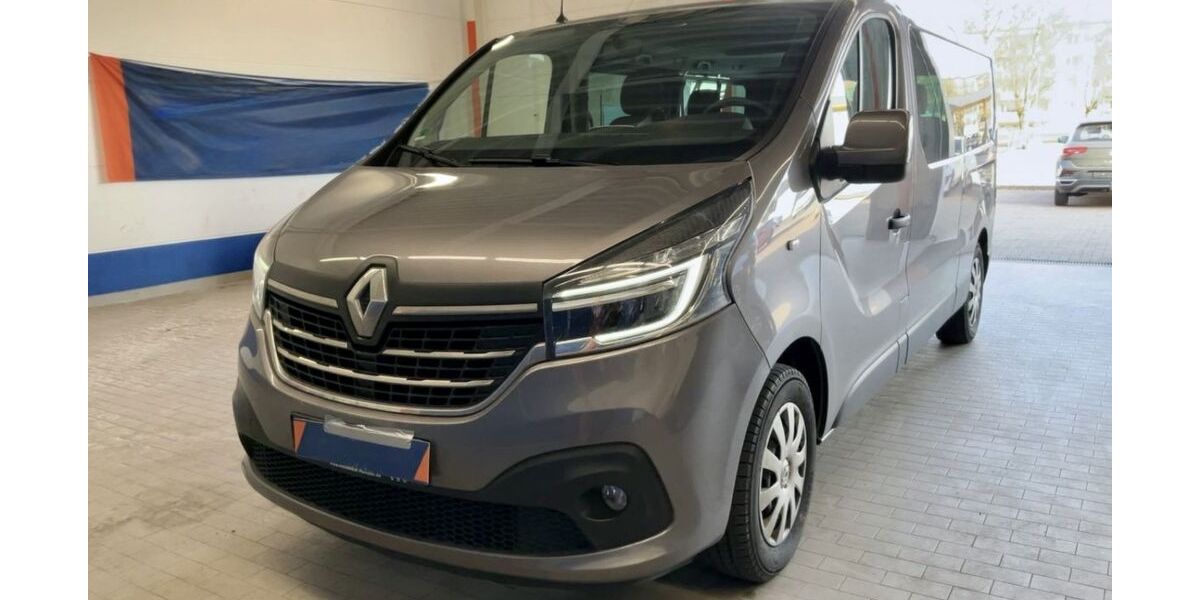 Renault Trafic 134.018 km 24.990 &euro; Geesthacht bei Hamburg 21502