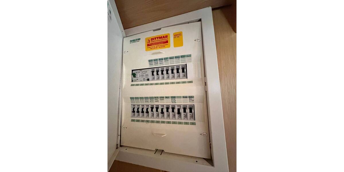 Etagenwohnung Schmalkalden - 3 Zimmer, 67 m&sup2;, 65.000&euro; | Angebot:26273002