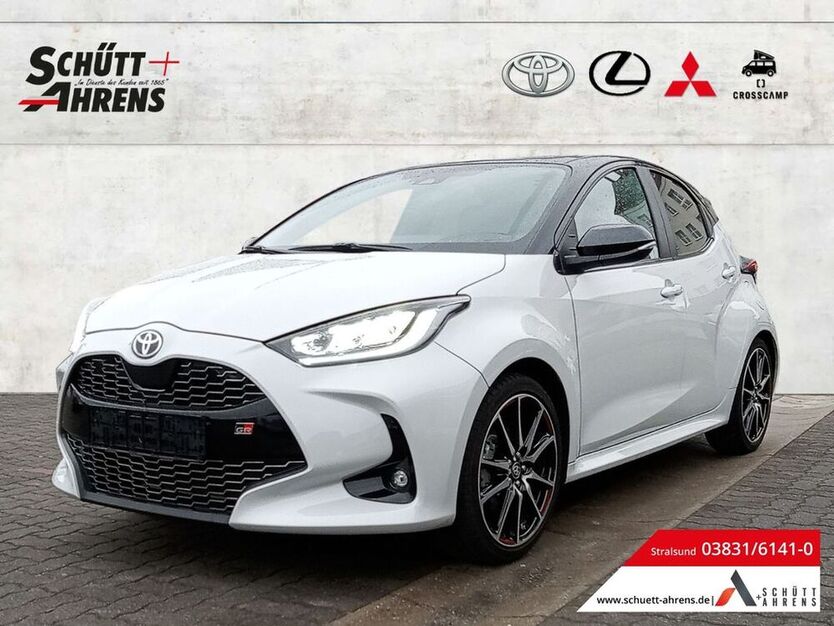 Yaris