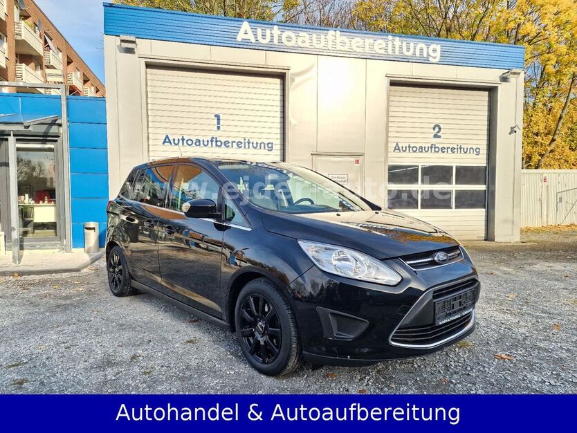 Ford Grand C-Max 120.918 km 9.950 € Düsseldorf 40589