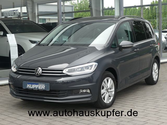 VW Touran 28.580 km 32.900 &euro; Vaihingen / Enz 71665