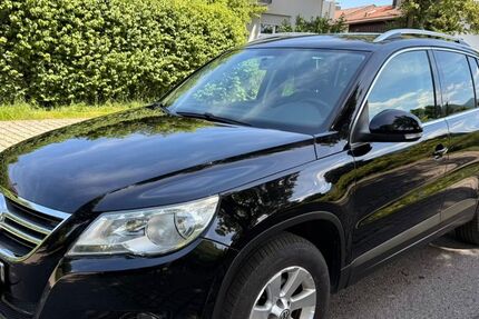 VW Tiguan 221.000 km 3.690 &euro; Rosenheim 83022
