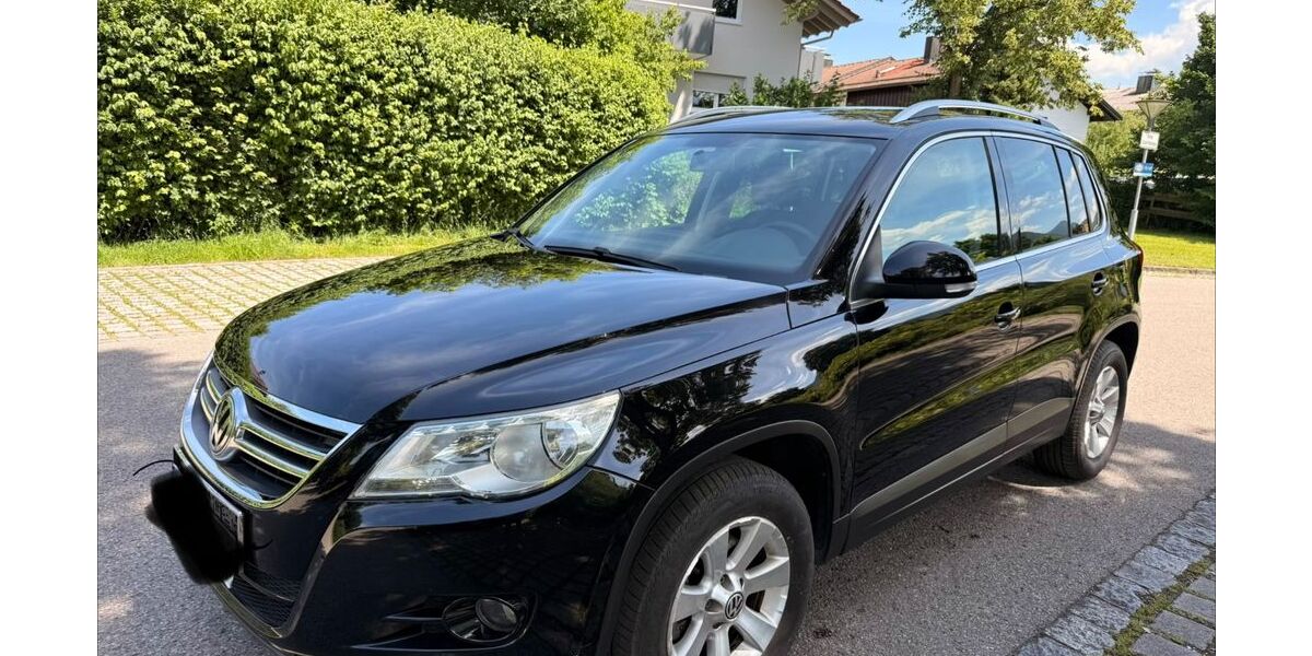 VW Tiguan 221.000 km 3.690 &euro; Rosenheim 83022