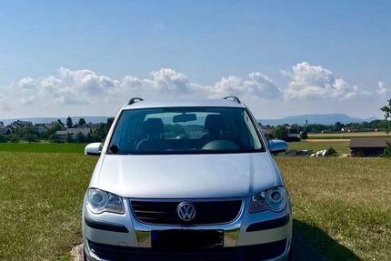 VW Touran 232.112 km 2.500 &euro; Göggingen 73571