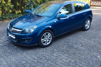Opel Astra 110.500 km 3.990 &euro; Scheinfeld 91443