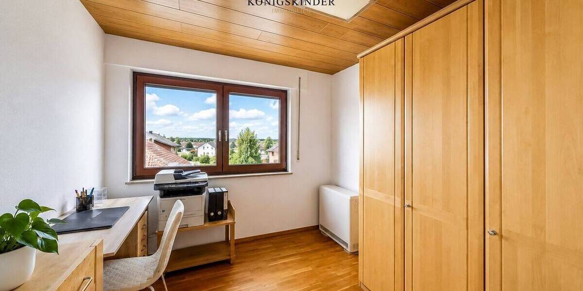 Mehrfamilienhaus, Wohnhaus Giengen an der Brenz Giengen - 8 Zimmer, 180 m&sup2;, 420.000&euro; | Angebot:26851400