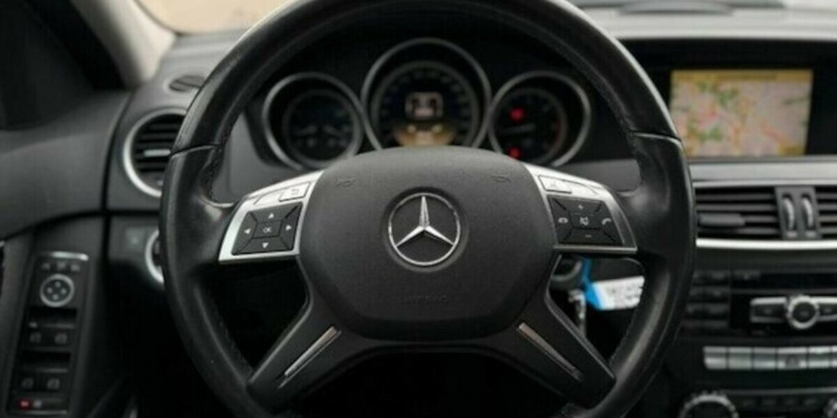 Mercedes-Benz C 200 CDI Limousine Elegance 1. Hand 89.900 km 10.990 &euro; Neckarsulm 74172
