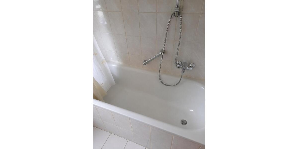 Dachgeschoßwohnung Lachendorf - 3 Zimmer, 61 m&sup2;, 130.000&euro; | Angebot:26748020