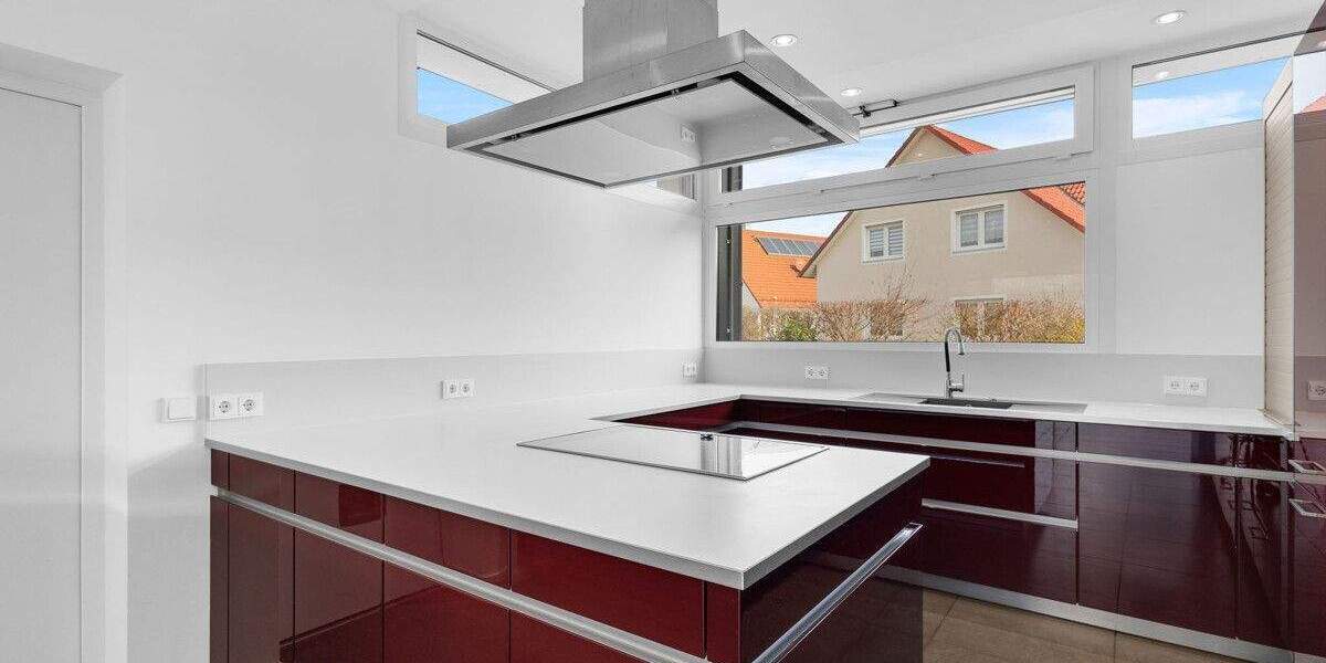 Einfamilienhaus Neutraubling - 5 Zimmer, 203 m&sup2;, 1.080.000&euro; | Angebot:25702693