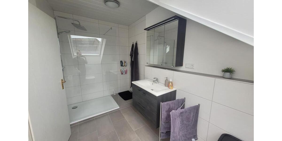 Einfamilienhaus Schloß Holte-Stukenbrock Stukenbrock - 2.5 Zimmer, 80 m&sup2;, 250.000&euro; | Angebot:26780597
