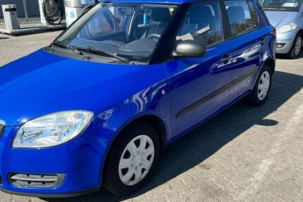 Skoda Fabia 84.000 km 2.890 &euro; Potsdam 14482