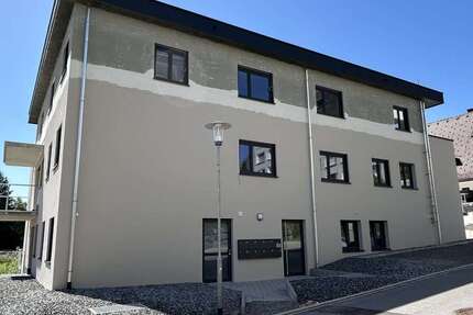 Wohnung zum Mieten in Lindenberg 880 € 68 m² 3 zimmer