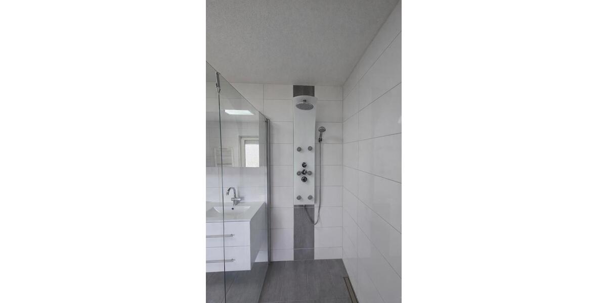 Reihenhaus Schwäbisch Gmünd - 7 Zimmer, 139 m&sup2;, 415.000&euro; | Angebot:26819854