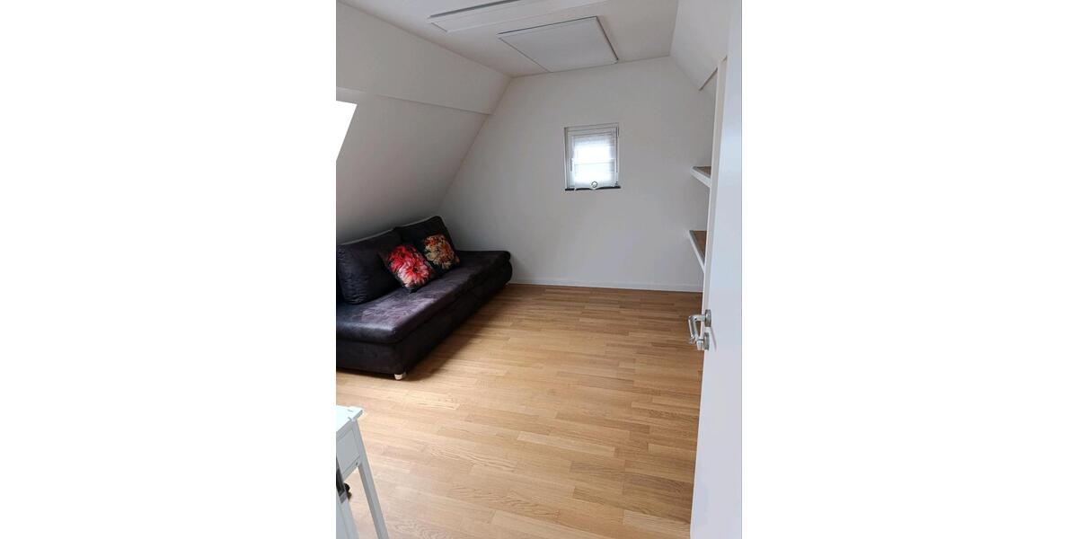 Möbilierte 3 Zi. & 1 Zi. in Frankfurt Zeilsheim 3 zimmer