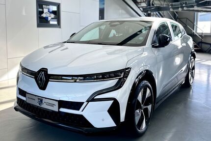 Renault Megane E-TECH 24.575 km 22.000 € Lübeck-Stockelsdorf 23617