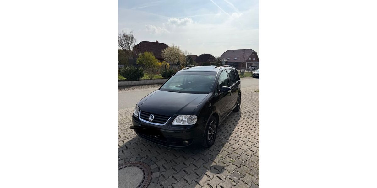 VW Touran 307.000 km 3.499 &euro; Bünde 32257
